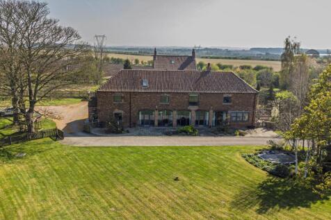 6 bedroom barn conversion for sale