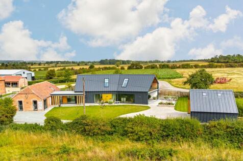 4 bedroom barn conversion for sale