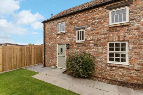 3 bedroom cottage for sale