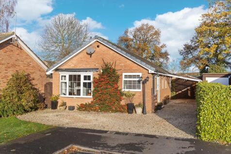 3 bedroom detached bungalow for sale
