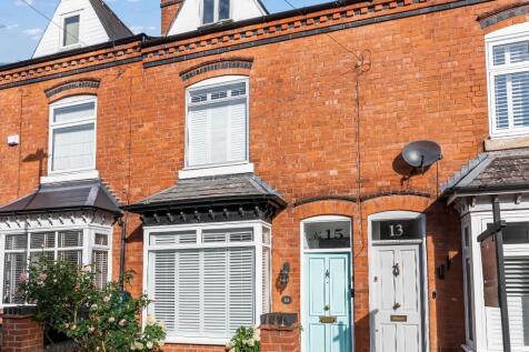 3 bedroom terraced house for sale