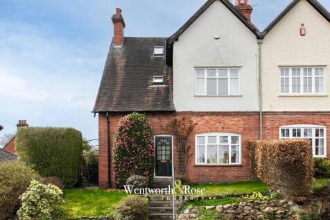 4 bedroom semi-detached house for sale