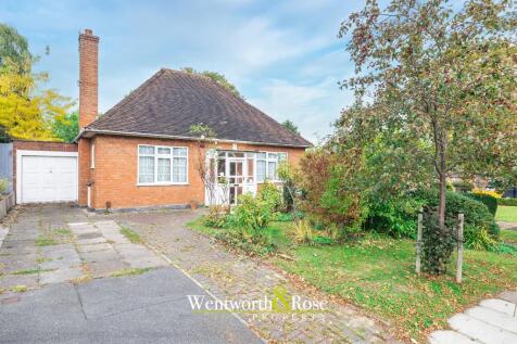 2 bedroom detached bungalow for sale