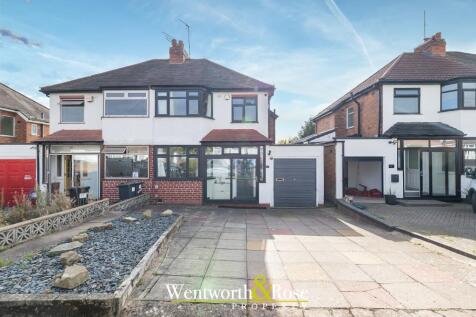 3 bedroom semi-detached house for sale