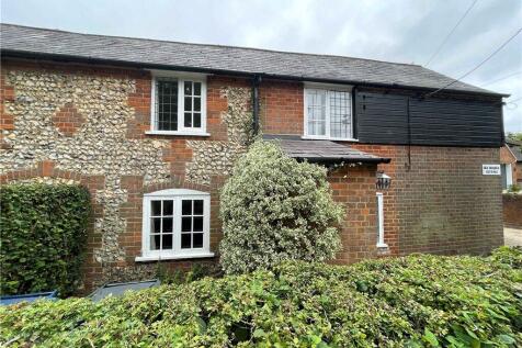 Swan Bottom, Buckinghamshire HP16 3 bed semi
