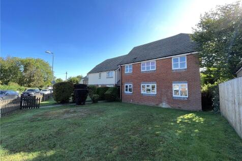 Derwent Close, Buckinghamshire HP7 2 bed maisonette for sale