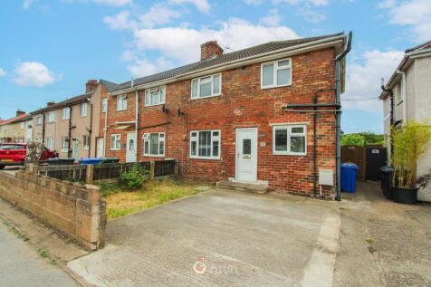 3 bedroom end of terrace house for sale
