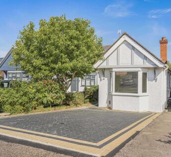 3 bedroom semi-detached bungalow for sale