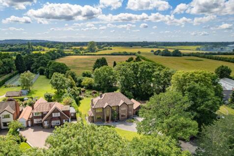 Hall Moss Lane, Bramhall 6 bed detached house for sale