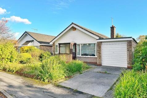 Ainsdale Close, Bramhall 3 bed detached bungalow for sale