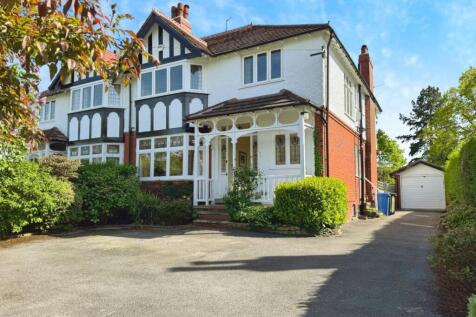 4 bedroom semi-detached house for sale