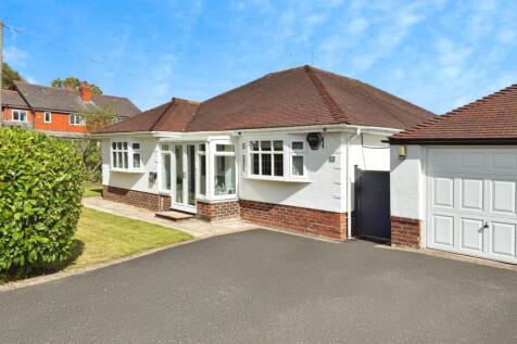 Fords Lane, Bramhall 3 bed detached bungalow for sale