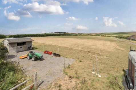 Seaford Road, Newhaven 6 bed equestrian property for sale