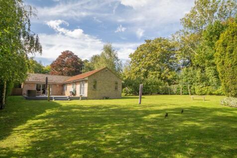 South Road, Wivelsfield Green 3 bed bungalow for sale