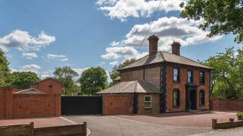 College Road, Ardingly 5 bed detached house for sale