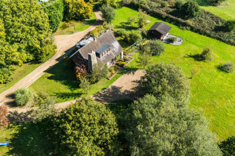 Sloop Lane, Scaynes Hill 4 bed bungalow for sale