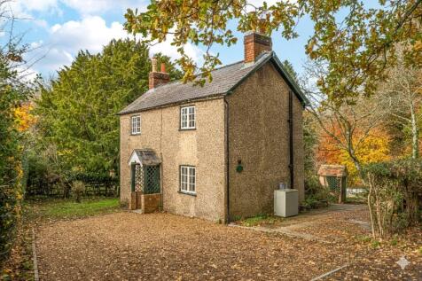 Ranmore Common, Dorking 3 bed detached house for sale