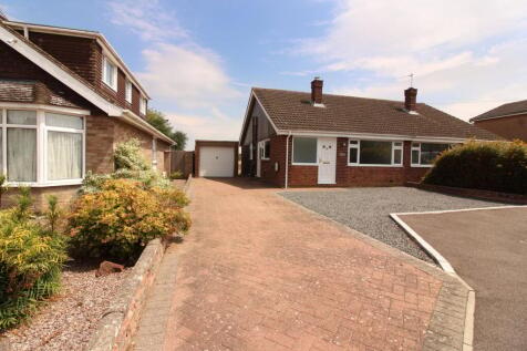 Rooktree Way, Haynes, Bedford, MK45 2 bed bungalow for sale