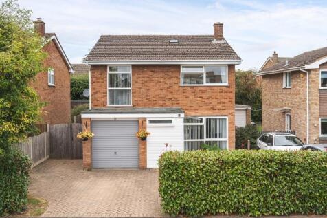 Longden Close, Haynes, Bedford, MK45 4 bed detached house for sale