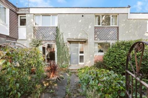 Minto Crescent KY6 3 bed terraced house for sale