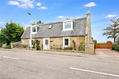 Cummingston, Elgin IV30 4 bed detached house for sale