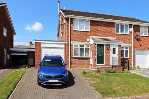 2 bedroom semi-detached house for sale