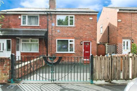 Buttermere Avenue, Manchester M27 2 bed semi