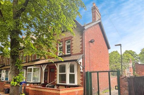 Vaughan Avenue, South Yorkshire DN1 4 bed end of terrace house for sale