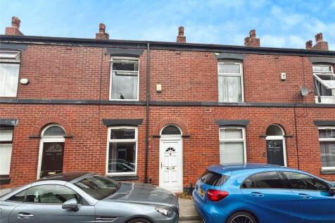 Jones Street, Manchester M26 2 bed terraced house for sale