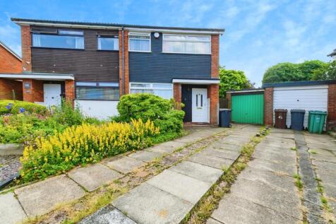Cromwell Road, Manchester M45 3 bed semi