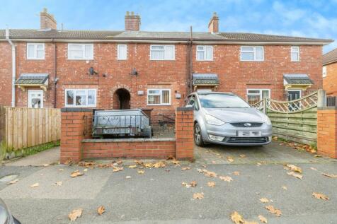 4 bedroom terraced house for sale