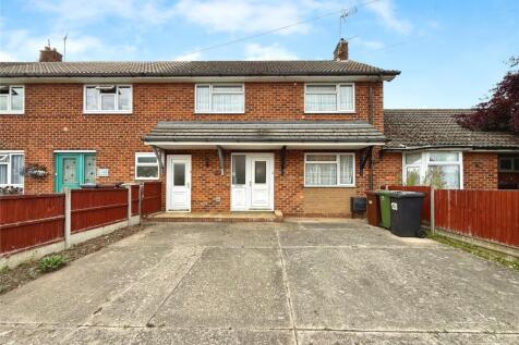Birchwood Avenue, Lincolnshire LN6 3 bed end of terrace house for sale