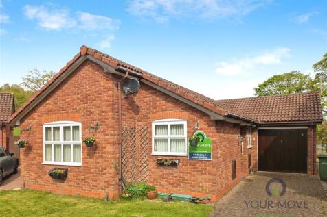 Holly Grange, Weston Rhyn SY10 3 bed bungalow for sale