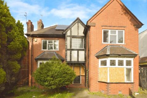 Claremont Road, West Midlands WV3 3 bed detached house for sale