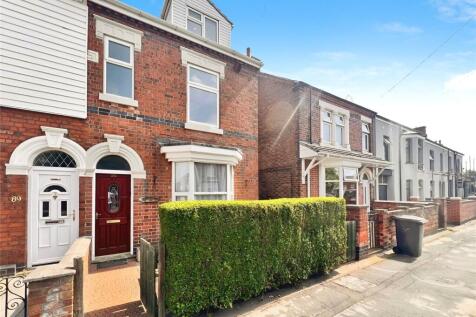 Branston Road, Staffordshire DE14 4 bed semi