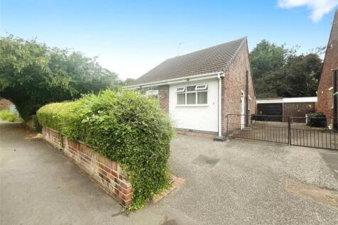 Johnson Road, Warwickshire CV12 2 bed bungalow for sale