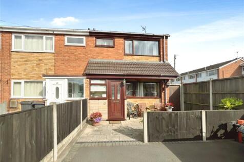 John Knight Road, Warwickshire CV12 3 bed semi