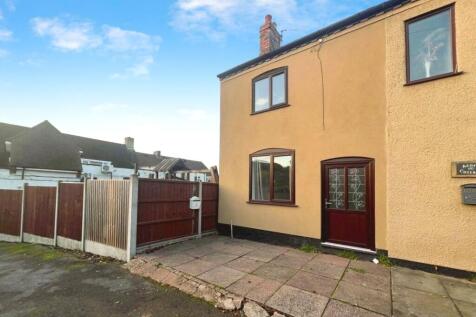 Royal Oak Yard, Bedworth CV12 2 bed semi