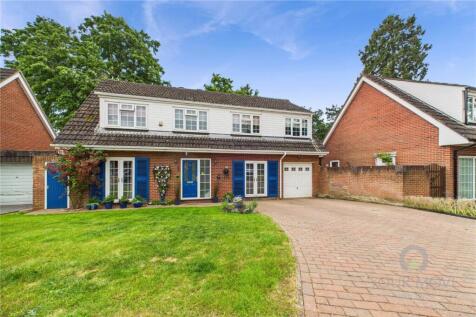 Belvedere Close, Dallington... 6 bed detached house for sale