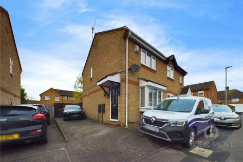 2 bedroom semi-detached house for sale