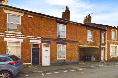 King Street, Northamptonshire NN16 2 bed terraced house for sale