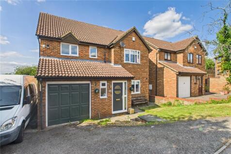 Constable Drive, Kettering NN15 4 bed detached house for sale