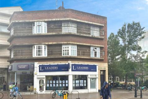 Claremont Road, Surbiton KT6 1 bed flat for sale
