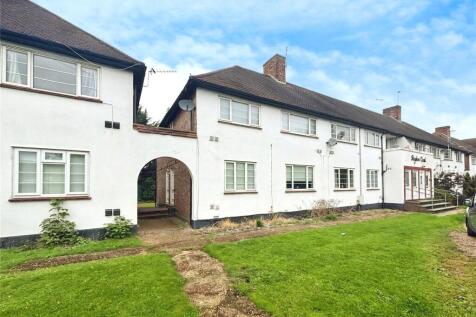 Hook Rise North, Surbiton KT6 2 bed maisonette for sale