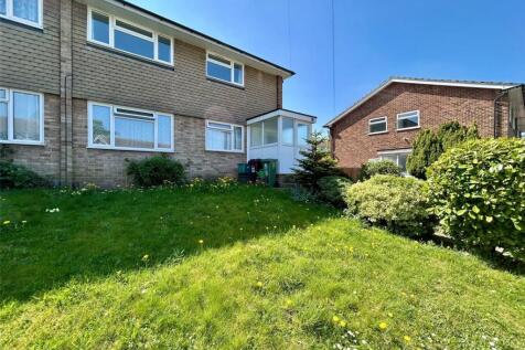 Rutherford Close, Sutton SM2 2 bed maisonette for sale