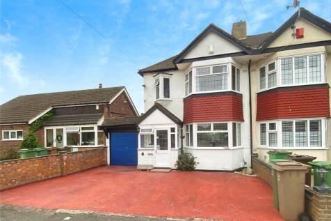 Amesbury Close, Worcester Park KT4 4 bed semi