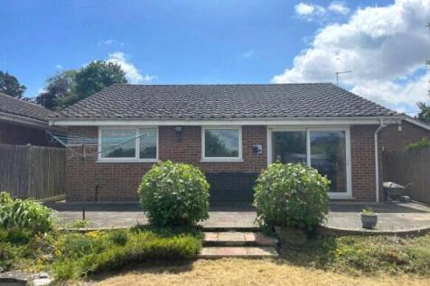 Station Road, Gravesend DA13 3 bed bungalow for sale