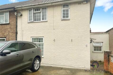 Ilfracombe Road, Bromley BR1 3 bed end of terrace house for sale