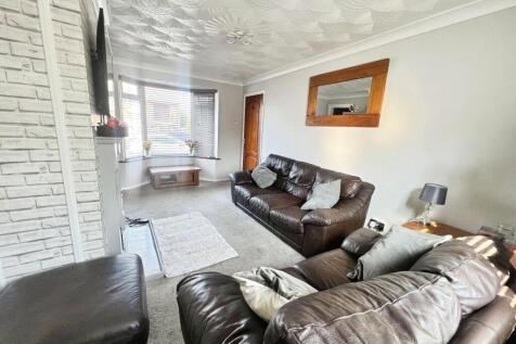 Gloucester Close, Rainham ME8 1 bed maisonette for sale
