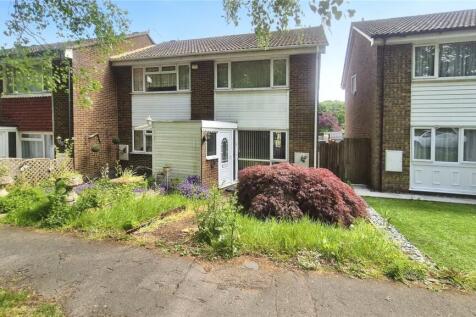 Badger Road, Kent ME5 2 bed end of terrace house for sale